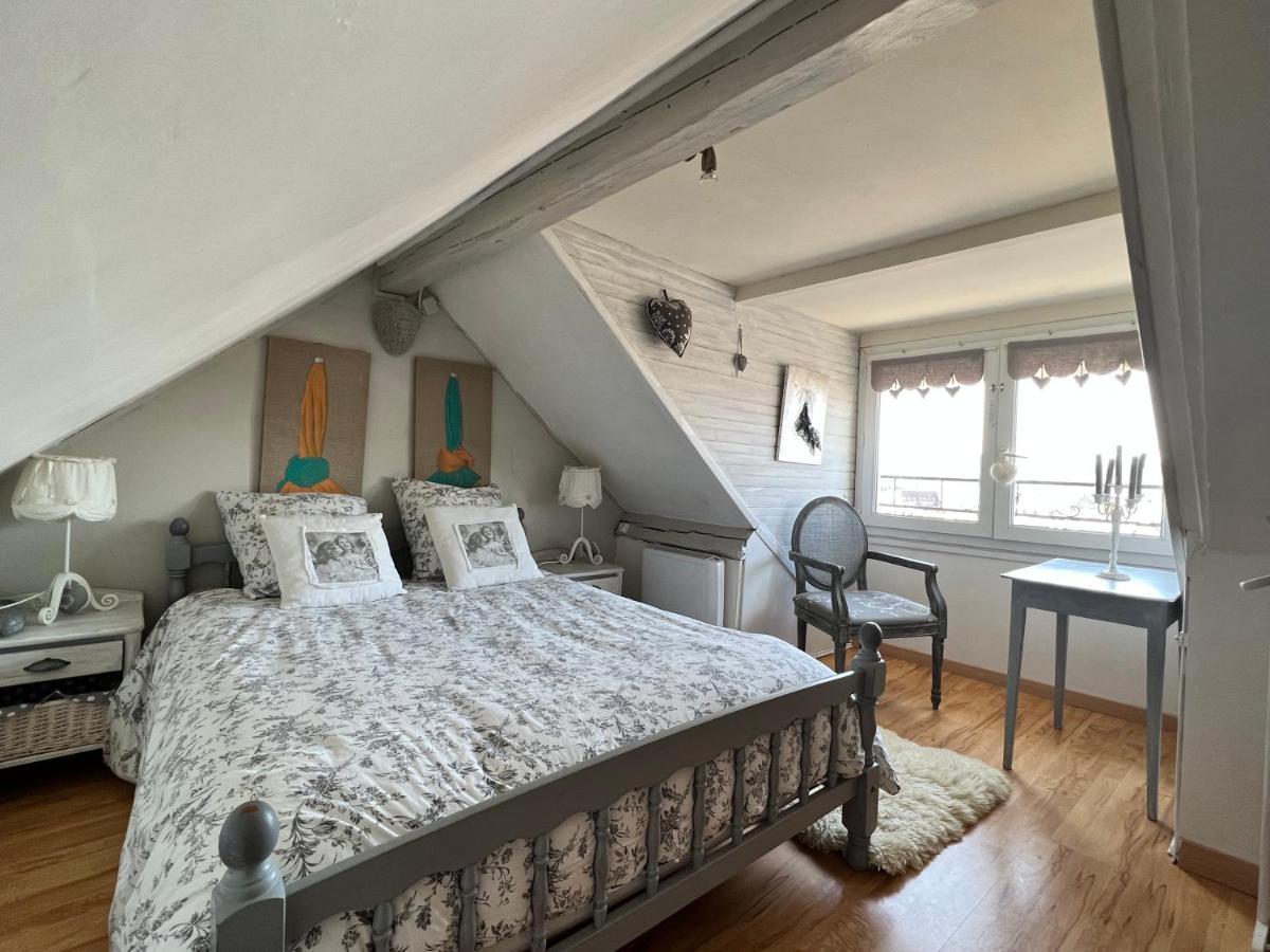 Location A Trouville Sur Mer Exterior photo